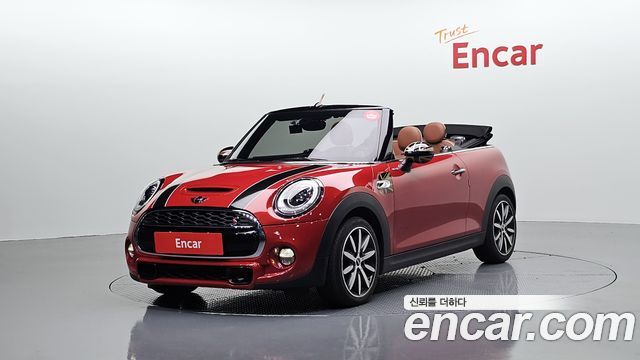 MINI Cooper Convertible — exterior