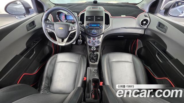 Chevrolet Korea Aveo — interior