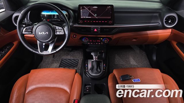 Kia K3 — interior