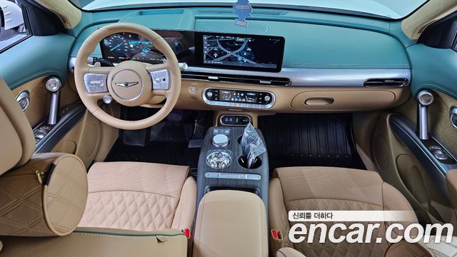 Genesis GV60 — interior