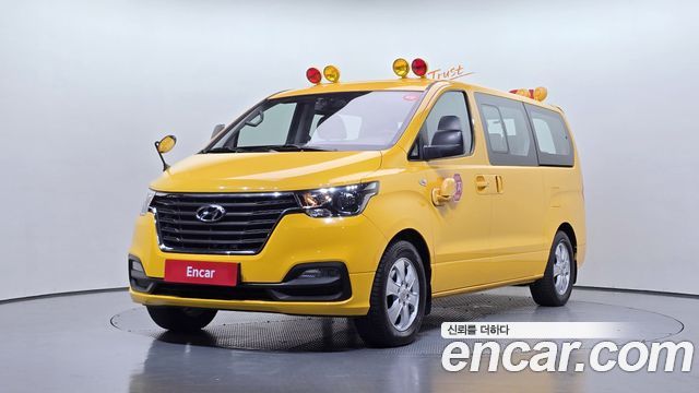 Hyundai Starex — exterior