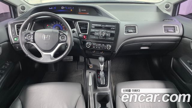 Honda Civic — interior