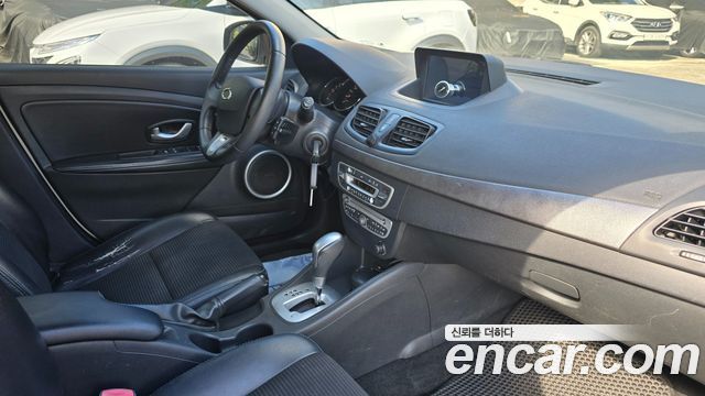 Renault Korea SM3 — interior