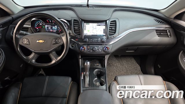 Chevrolet Korea Impala — interior