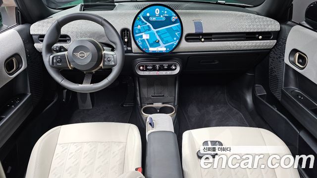 MINI Cooper — interior