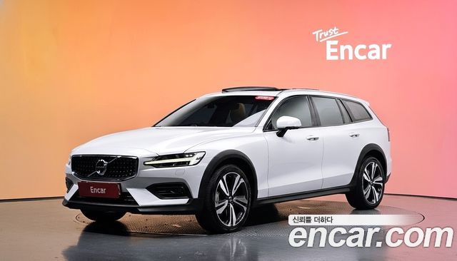 Volvo V60 — exterior