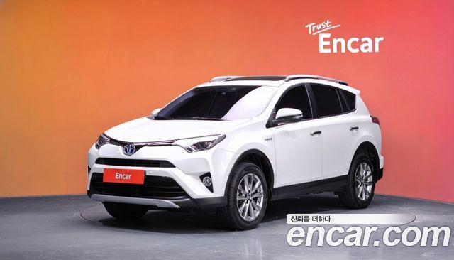Toyota RAV4 — exterior