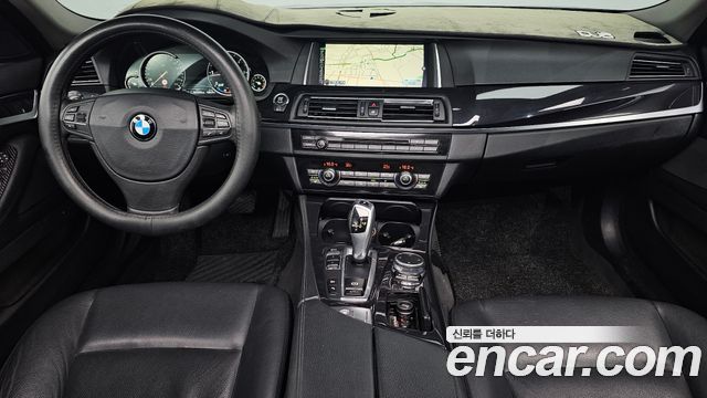 BMW 5 Series — interior