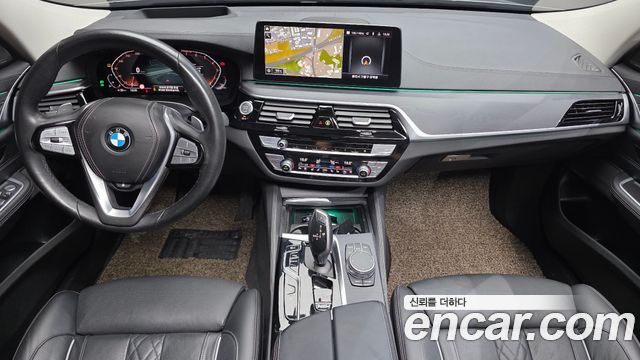 BMW Gran Turismo GT — interior