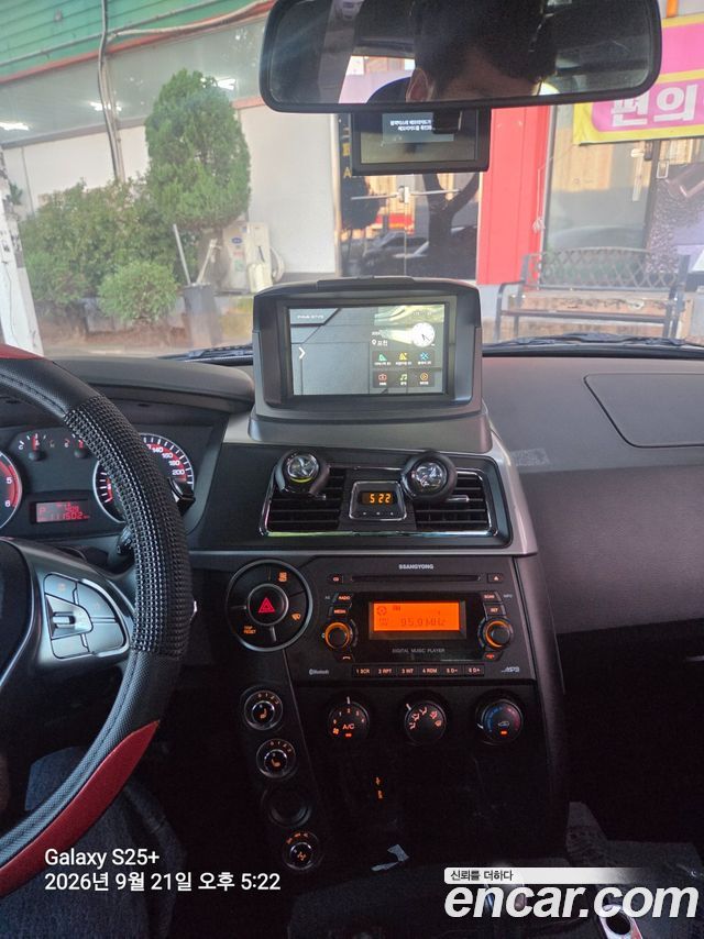 KG Mobility Korando — interior