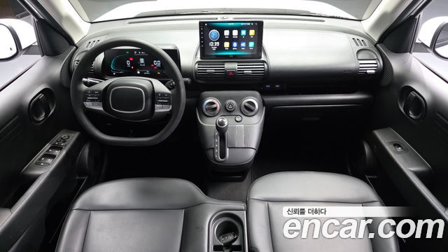 Hyundai Casper — interior