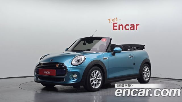 MINI Cooper Convertible