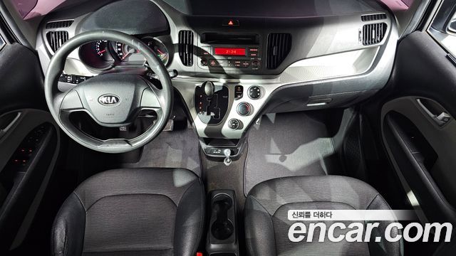 Kia Ray — interior