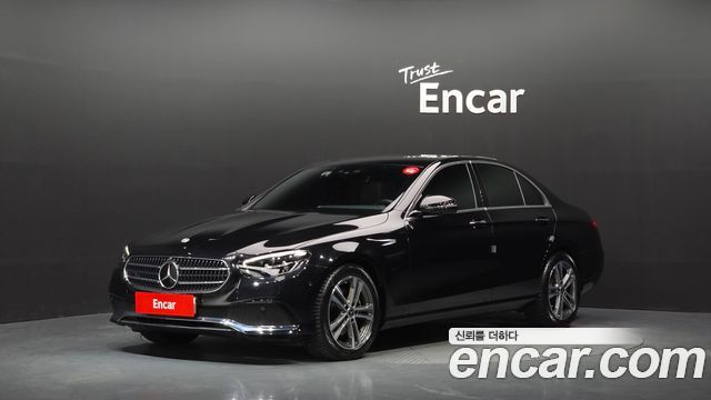 Mercedes-Benz E-Class — exterior