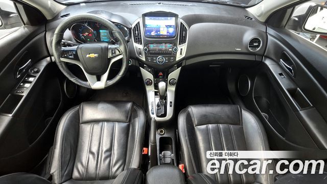 Chevrolet Korea Cruze — interior