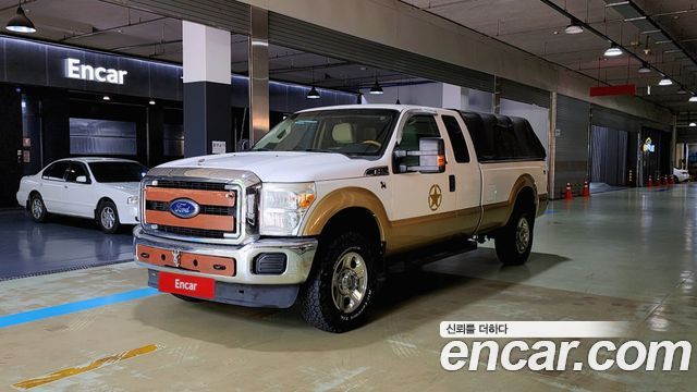 Ford F-350 — exterior
