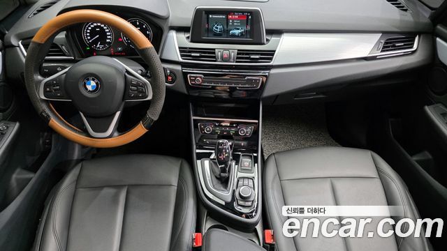 BMW 2 Series — interior