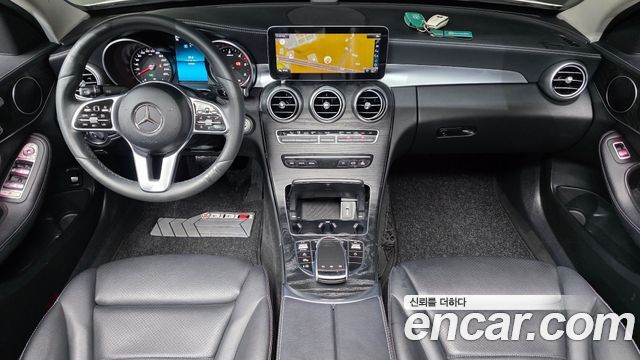 Mercedes-Benz C-Class — interior
