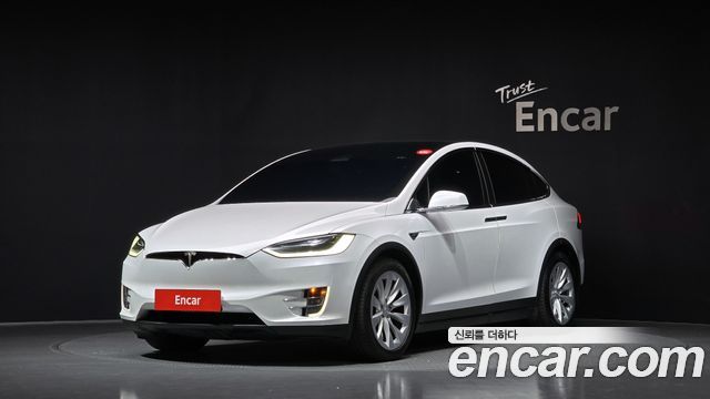Tesla Model X — exterior