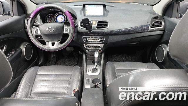 Renault Korea SM3 — interior