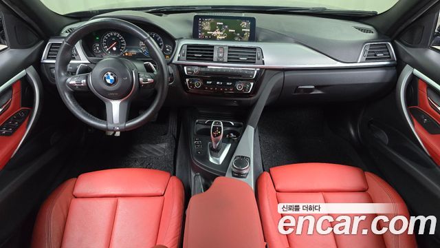 BMW 3 Series — interior