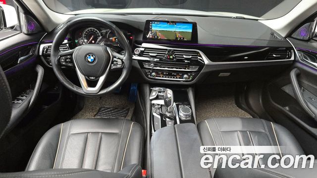 BMW 5 Series — interior