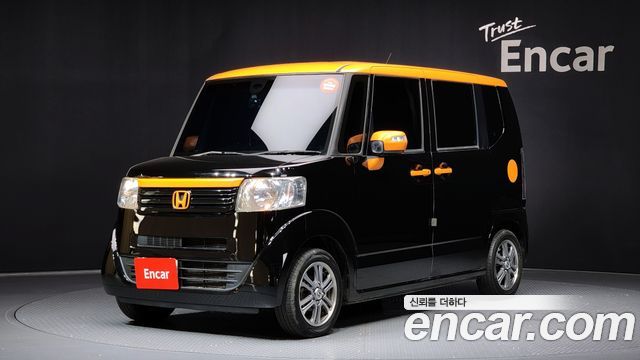 Honda N-BOX — exterior