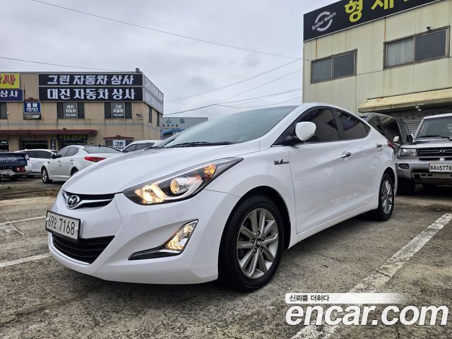 Hyundai Avante — exterior
