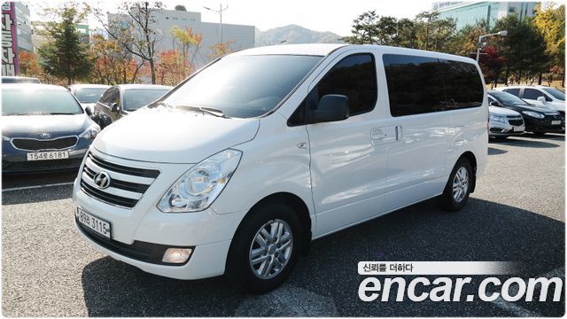 Hyundai Starex