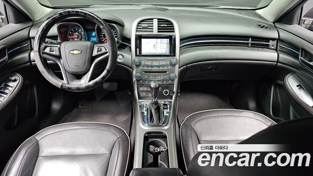 Chevrolet Korea Malibu — interior