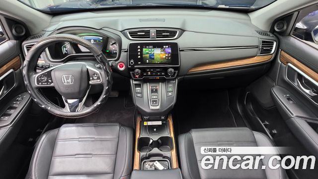 Honda CR-V — interior