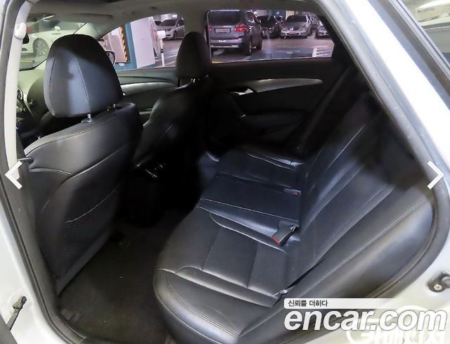 Hyundai i40 — interior