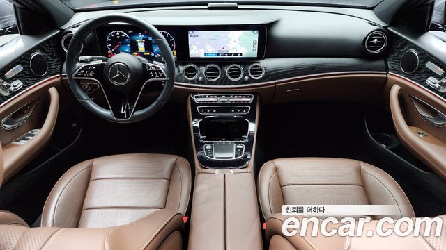 Mercedes-Benz E-Class — interior