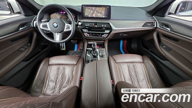 BMW 5 Series — interior