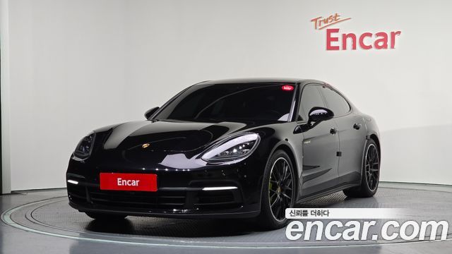Porsche Panamera — exterior