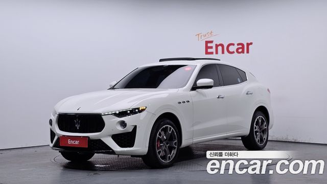Maserati Levante — exterior