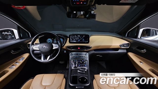 Hyundai Santa Fe — interior