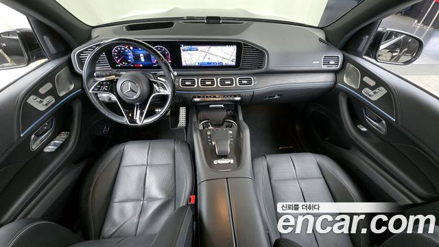 Mercedes-Benz GLS-Class — interior