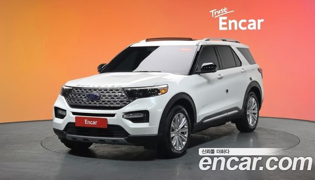 Ford Explorer — exterior
