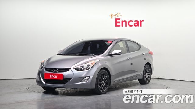 Hyundai Avante — exterior