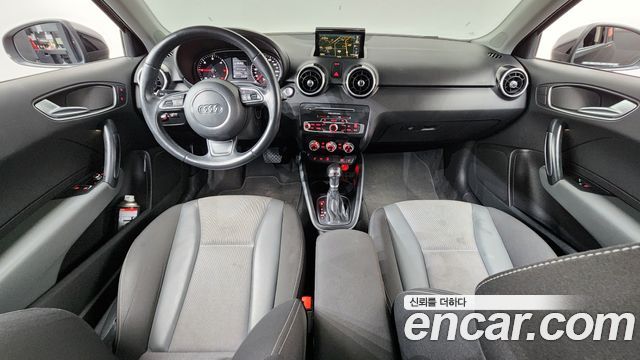 Audi A1 — interior