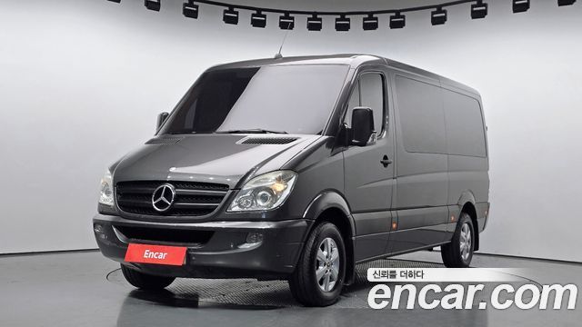 Mercedes-Benz Sprinter — exterior