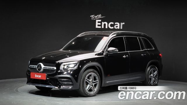 Mercedes-Benz GLB-Class — exterior