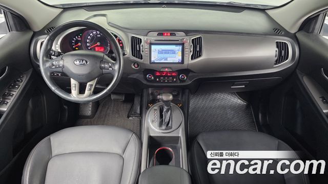 Kia Sportage — interior