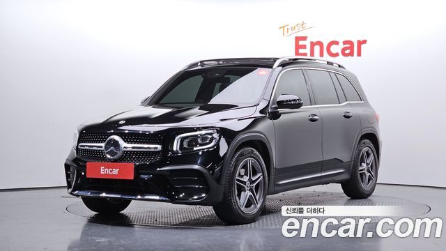 Mercedes-Benz GLB-Class — exterior