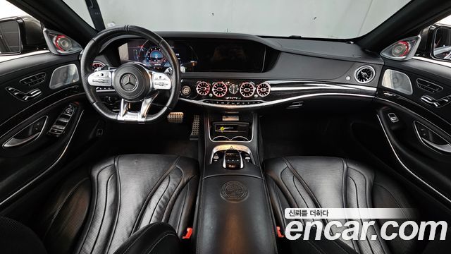 Mercedes-Benz S-Class — interior
