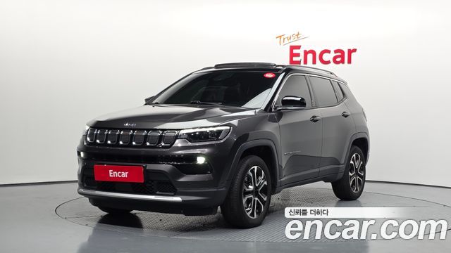 Jeep Compass — exterior