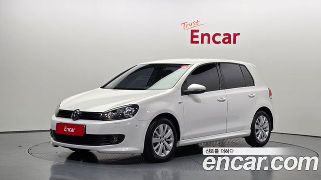 Volkswagen Golf — exterior