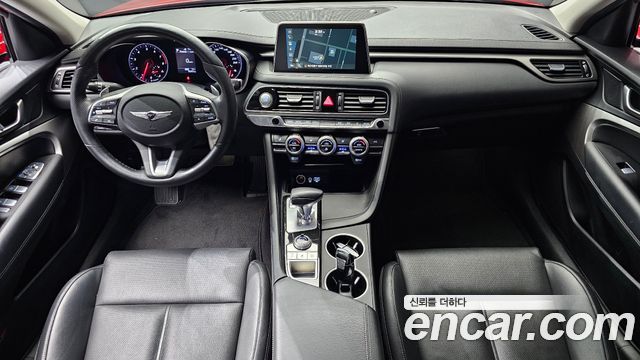Genesis G70 — interior
