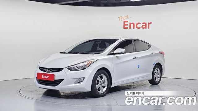 Hyundai Avante — exterior